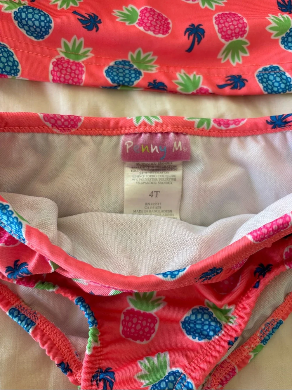 Penny M. Girls 4T 2-Piece Swim Set Ruffle Tank Top Bikini Bottom Pineapple